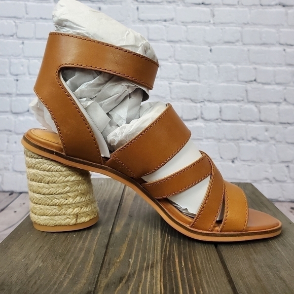 FRYE & Co. Leiah Mixed Strap Sandal Cognac sz. 6 - Picture 9 of 11